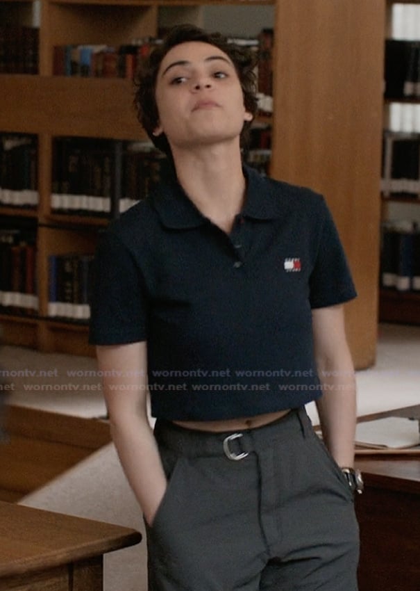 Liz's navy polo on Elle
