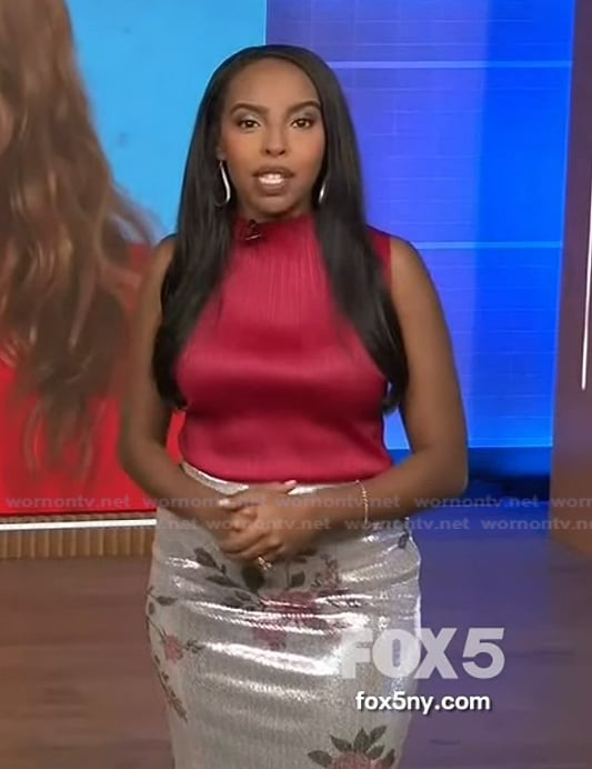 Mona's metallic floral skirt on Extra