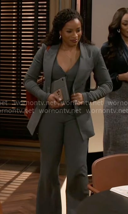 Naomi's grey vest and pants set on Beyond the Gates