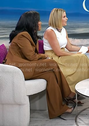 Sheinelle's black pvc patent pumps on Today