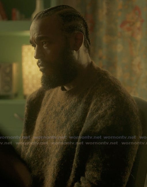 Trig's marled sweater on The Chi