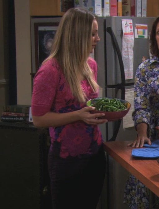 Penny’s pink flower top on The Big Bang Theory