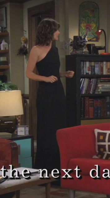 Robin’s one shoulder black gown on How I met your mother