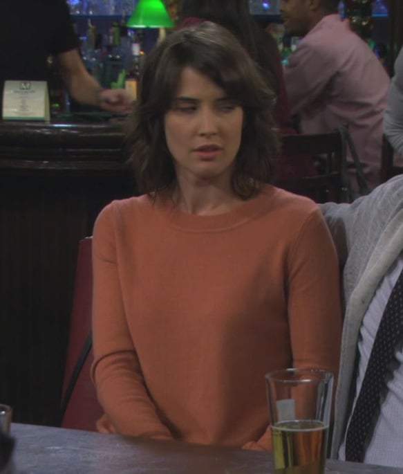 Robin’s orange sweater on How I met your mother