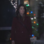 Robin’s burgundy coat on How I met your mother