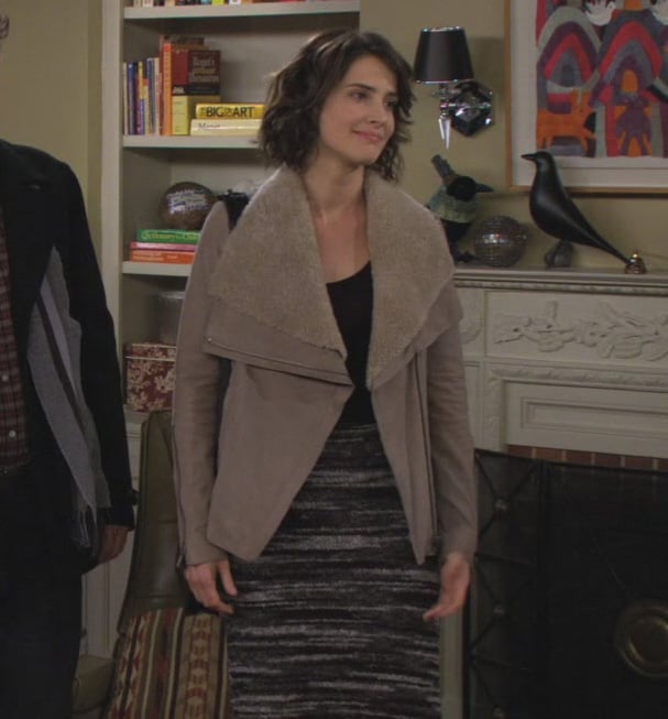 Robin’s light brown open jacket on How I met your mother