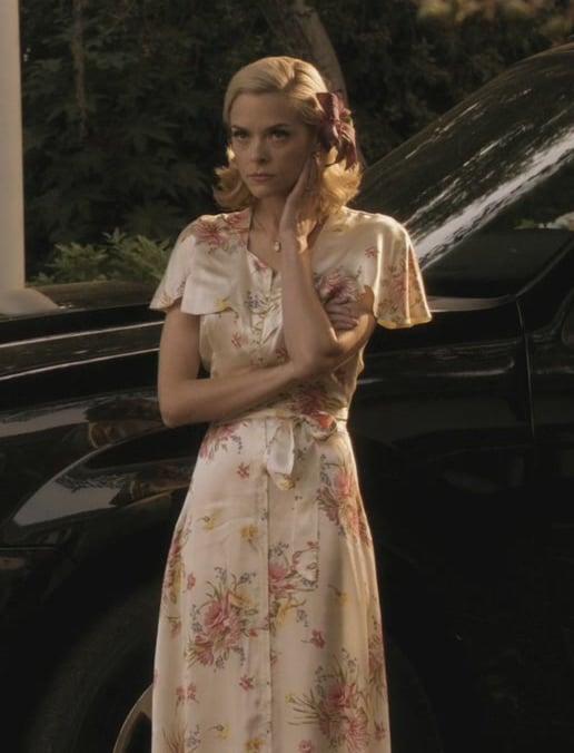 Lemon’s silk floral dress on Hart of Dixie