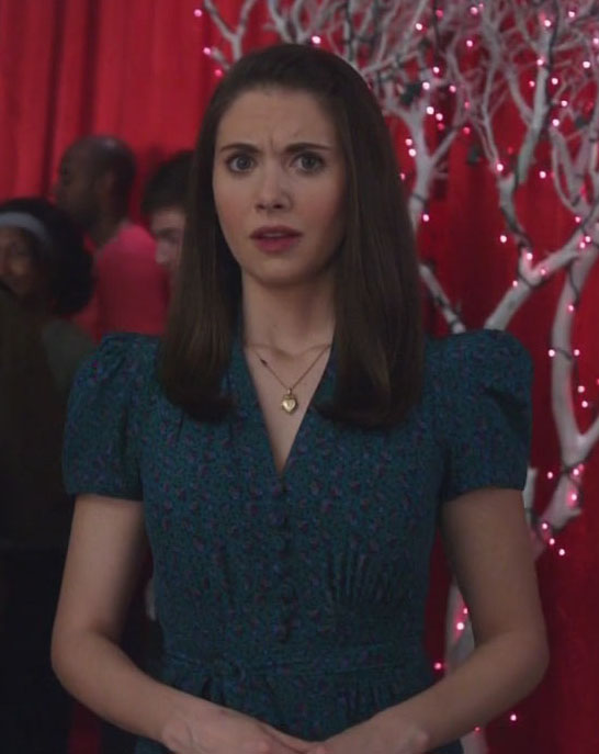 Annie’s blue floral puff sleeve dress on Community