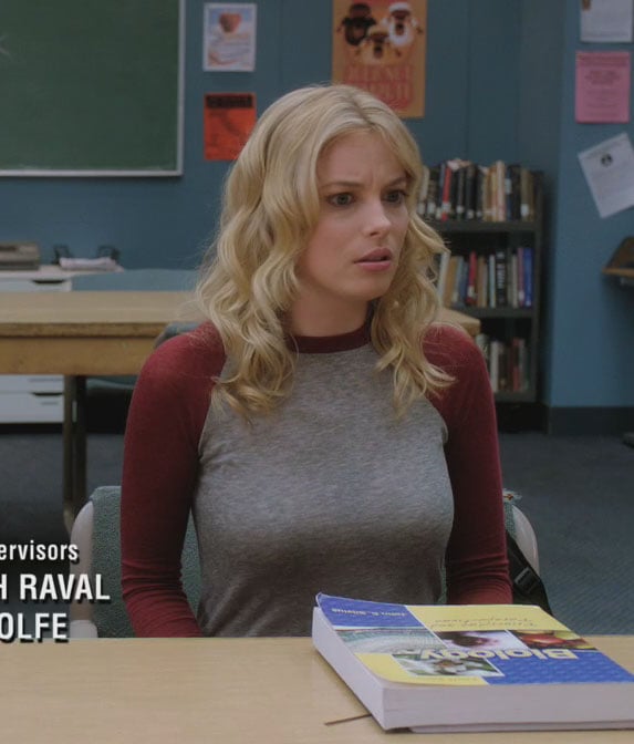 Britta’s maroon sleeve shirt on Community