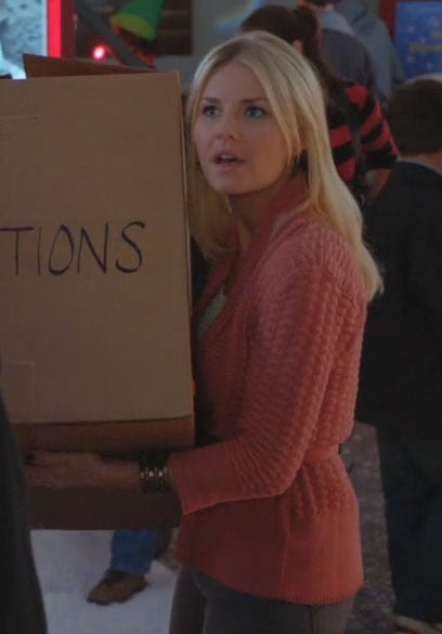 Alex’s orange ribbed cardigan on Happy Endings