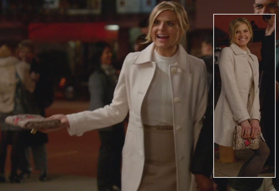 Jane’s white coat and snakeskin clutch on Happy Endings