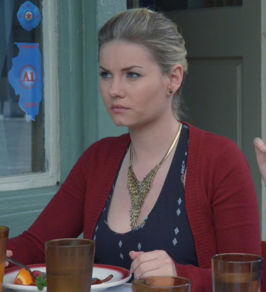 Alex’s gold necklace on Happy Endings