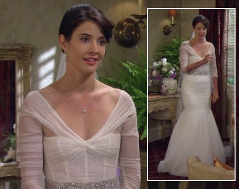 Robin’s wedding dress on How I Met Your Mother
