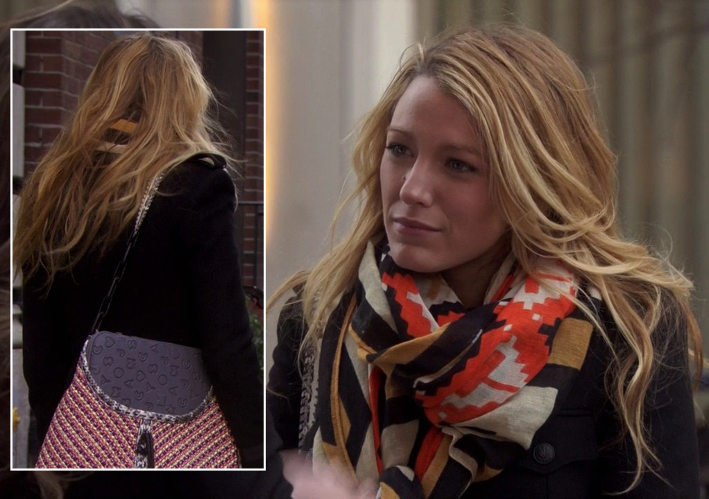 Serena’s orange geo print scarf and red woven handbag on Gossip Girl