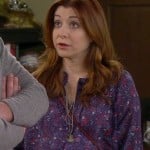 Lily’s purple floral maternity top on How I Met Your Mother
