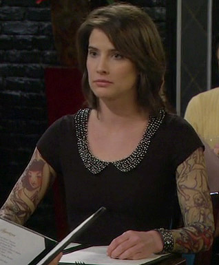 Robin’s black top with embellished peter pan collar on How I Met Your Mother
