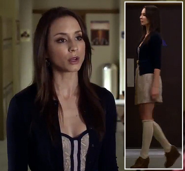 Spencer’s oxford wedges with knee high socks and white/navy lace dress on Pretty Little Liars