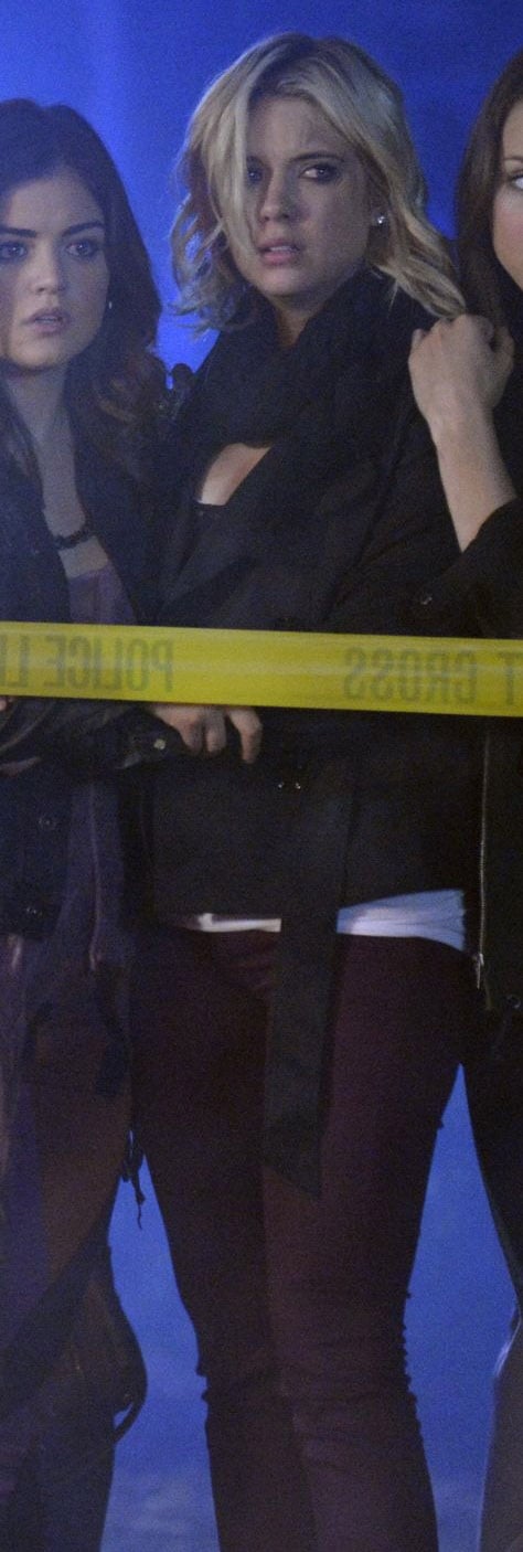 Hanna’s plum purple jeans on Pretty Little Liars