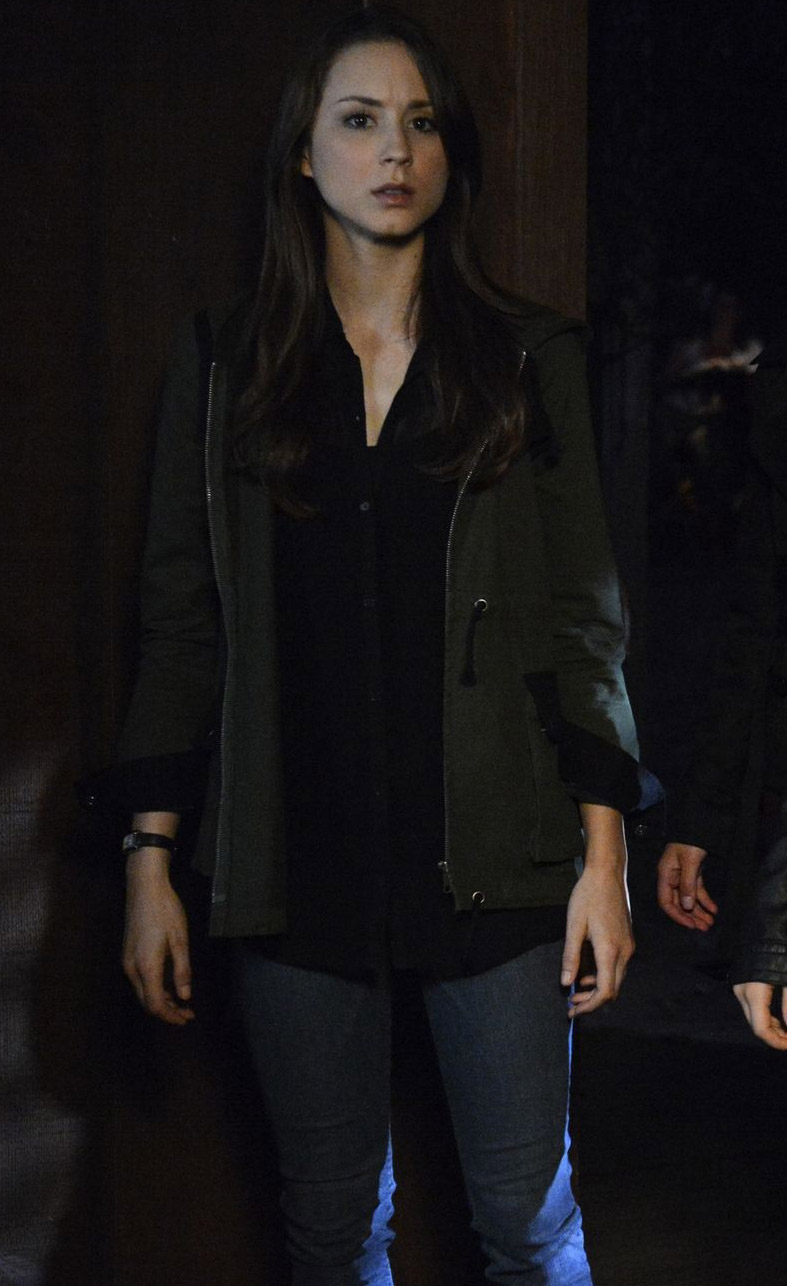 Spencer’s olive green jacket on Pretty Little Liars