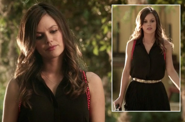 Zoe’s black top with red beads, black pleated skirt and gold belt on Hart of Dixie season 2