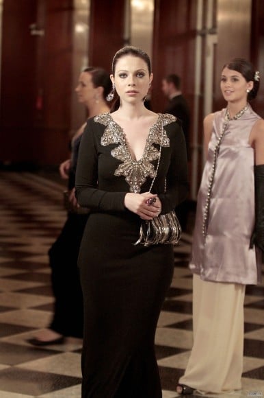 Georgina's black gown with silver collar on Gossip Girl