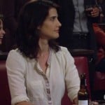Robin’s white button front shirt with trim detail on How I Met Your Mother