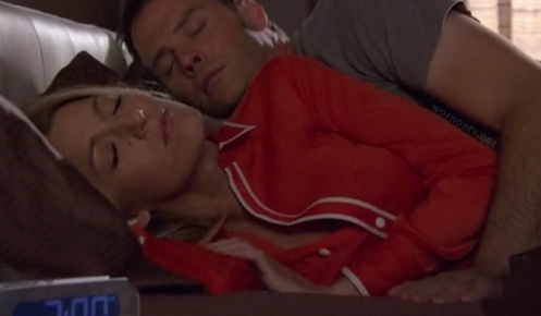 Serena’s red and white pajamas on Gossip Girl season 6