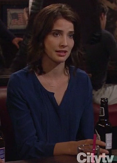 Robin’s cobalt blue blouse on How I Met Your Mother