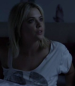 Hanna's white and grey peace tshirt on PLL