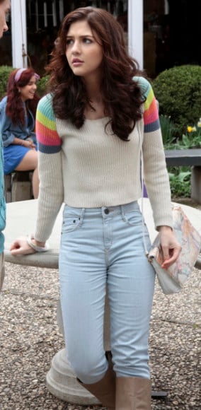 Maggies rainbow sweater on The Carrie Diaries