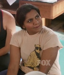 Mindy's leopard sunnies tee on The Mindy Project