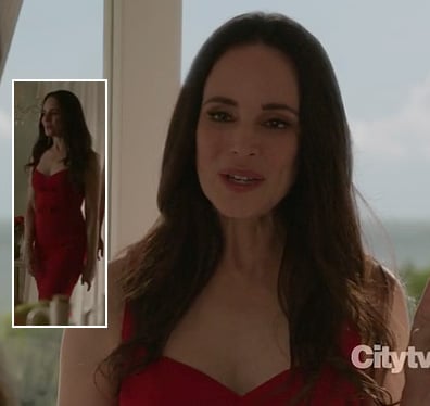 Victoria's red dress with bows on Revenge