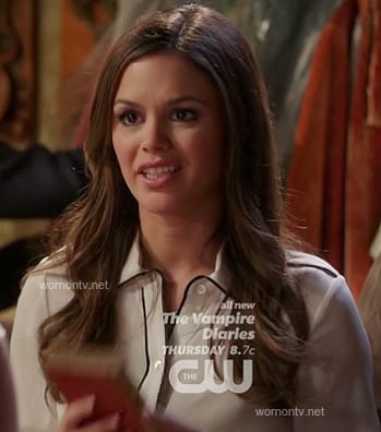 Rachel Bilsons white shirt on Hart of Dixie