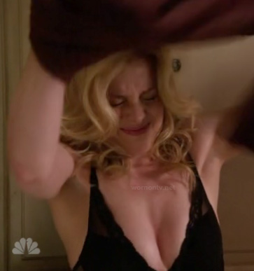Britta’s black bra on Community