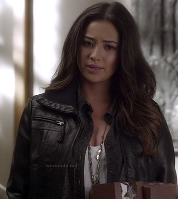Emily’s black leather jacket on Pretty Little Liars