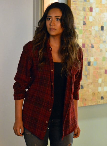 Emily's red check shirt on Pretty Little Liars