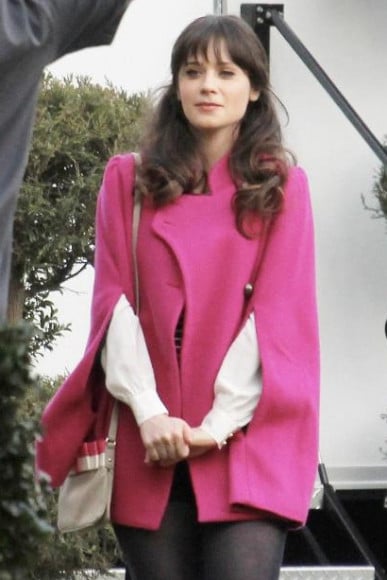 Jess Days pink cape and bow bag on New Girl