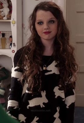 Dorrit's black and white bunny jumper on The Carrie Diaries