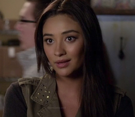 Emily's studded khaki vest on PLL