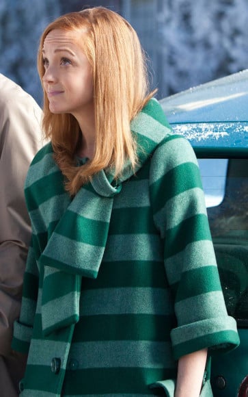 Emma Pillsbury's green striped coat on Glee