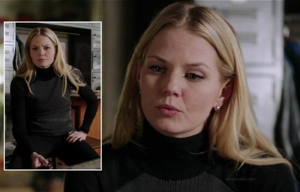 Emma's black and grey contrast sweater on OUAT