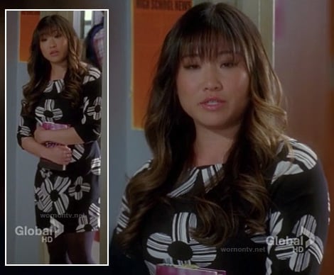 Tina's black and white flower print dress on Glee