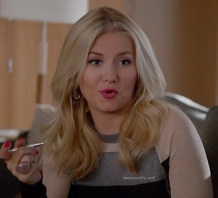 Alex’s grey/black/cream colorblock sweater on Happy Endings