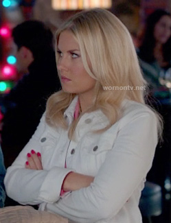 Alex’s white denim jacket on Happy Endings