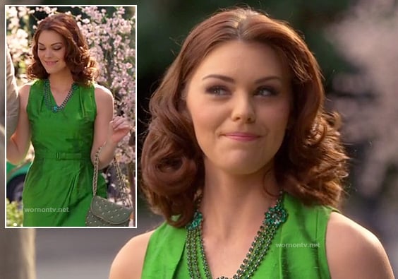 AnnaBeth's kelly green belted dress on Hart of Dixie