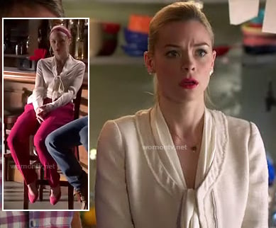 Lemon's hot pink pants and white jacket on Hart of Dixie