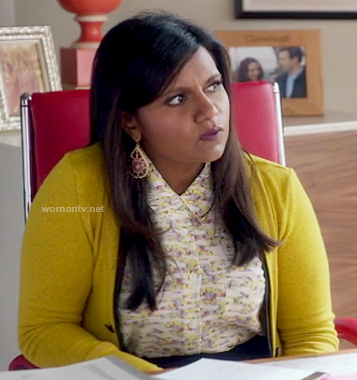 Mindy's yellow and black cardigan on The Mindy Project