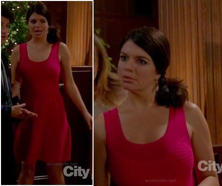 Penny's red tank dress on Happy Endings