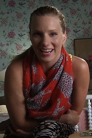 Brittany's red scarf on Glee