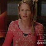 Daphne’s coral pink split neck tee on Switched at Birth